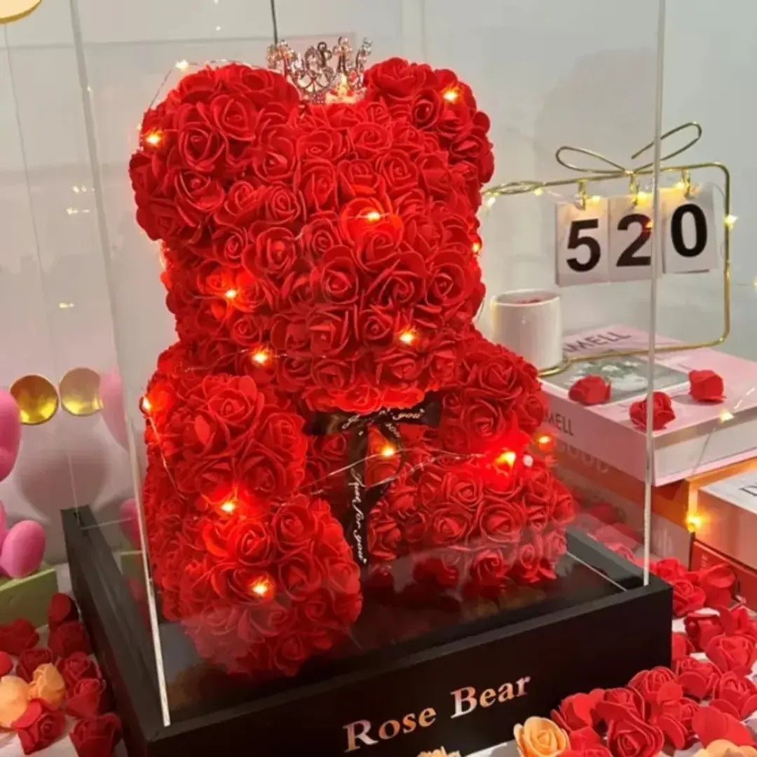 Urso de rosas vermelhas com luzes LED em caixa de presente – item decorativo e romântico da Romantizze