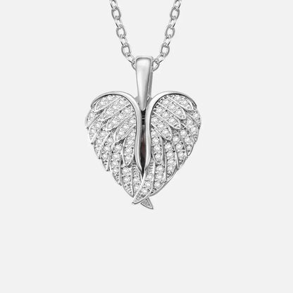 Colar Feminino AngelHeart com Asas Retráteis e Gravação Personalizável